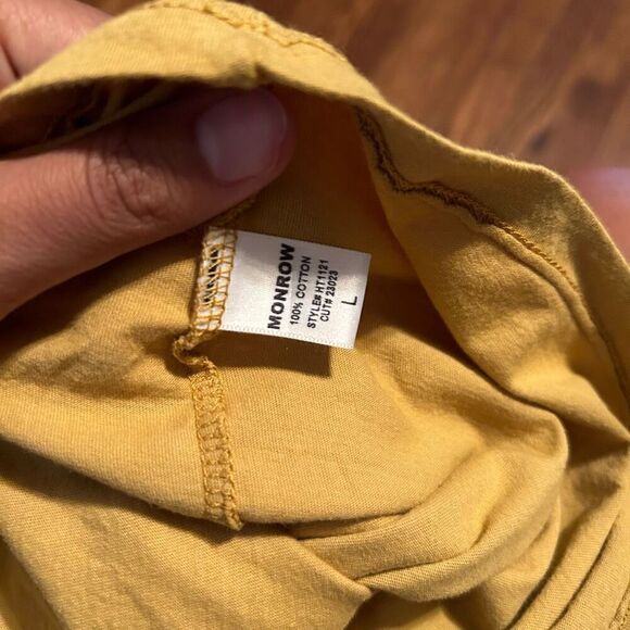 New Monrow top - Picture 3 of 4